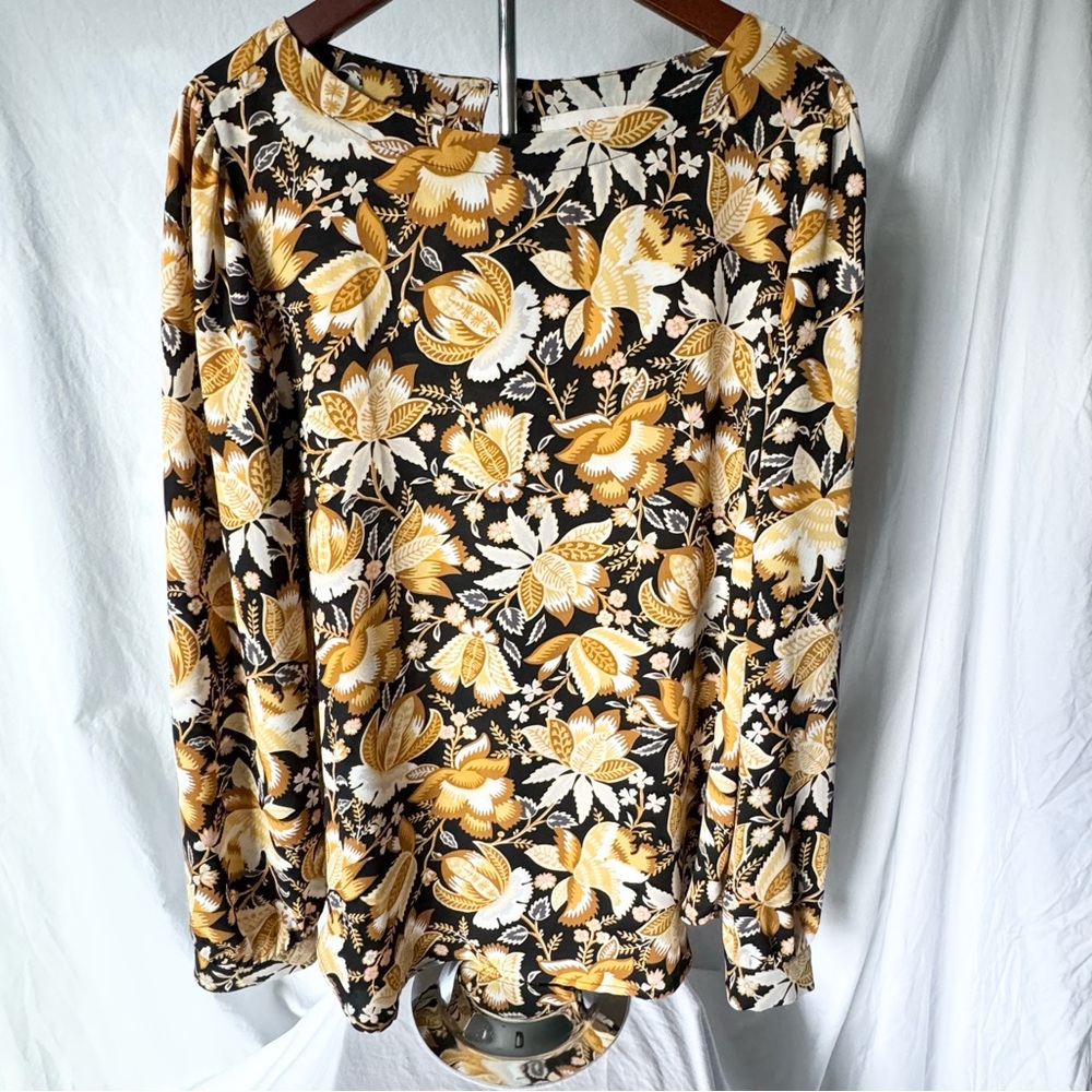 LOFT floral blouse